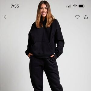 NWT Comfrt Basic Crop Hoodie XS